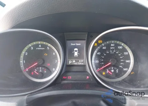 2016 Hyundai Santa Fe Sport 2.4L z USA, uszkodzony, nr VIN 5XYZT3LB7GG372081